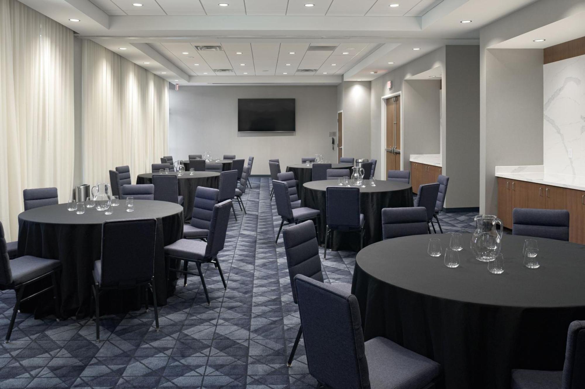 Courtyard By Marriott Nashville สเมอร์นา ภายนอก รูปภาพ
